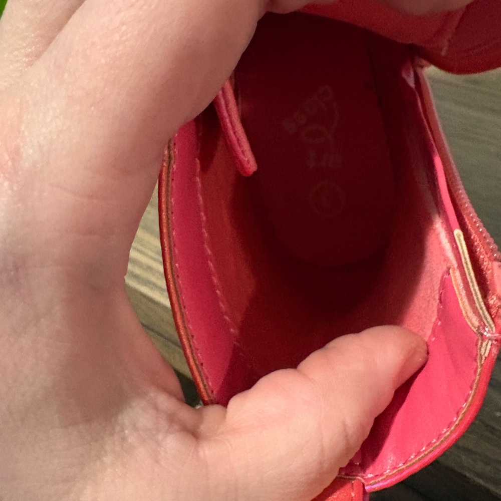 Size 3 EUC Pearlescent Pink Kids Boots - Picture 4 of 7